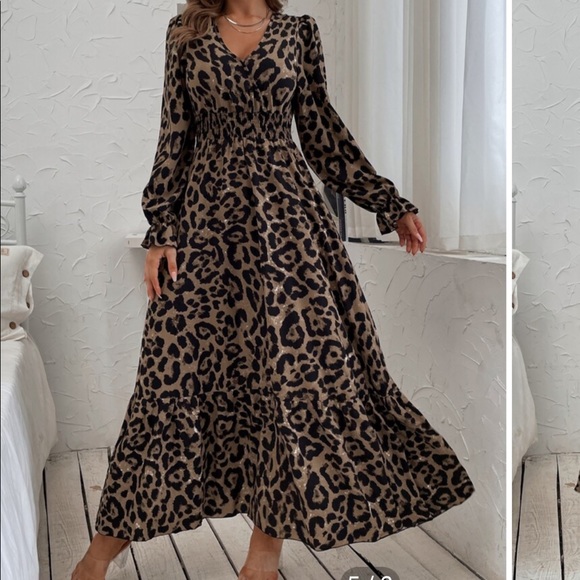 Boho Gypsy Print Flounce Sleeve Smocked Dress - Picture 2 of 14